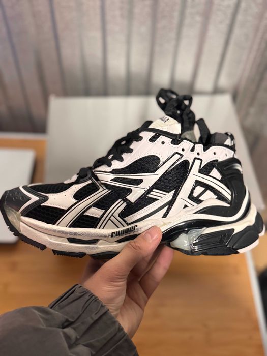 Buty Runner damskie czarne, rozmiar 38