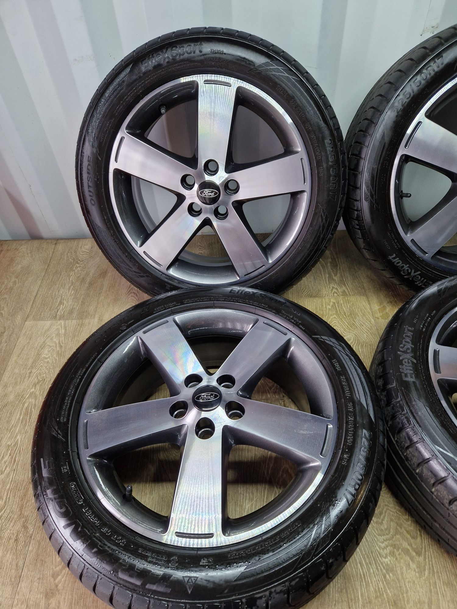 Koła 17 Ford galaxy s max Mondeo 5x108 7j et55 os 63.4