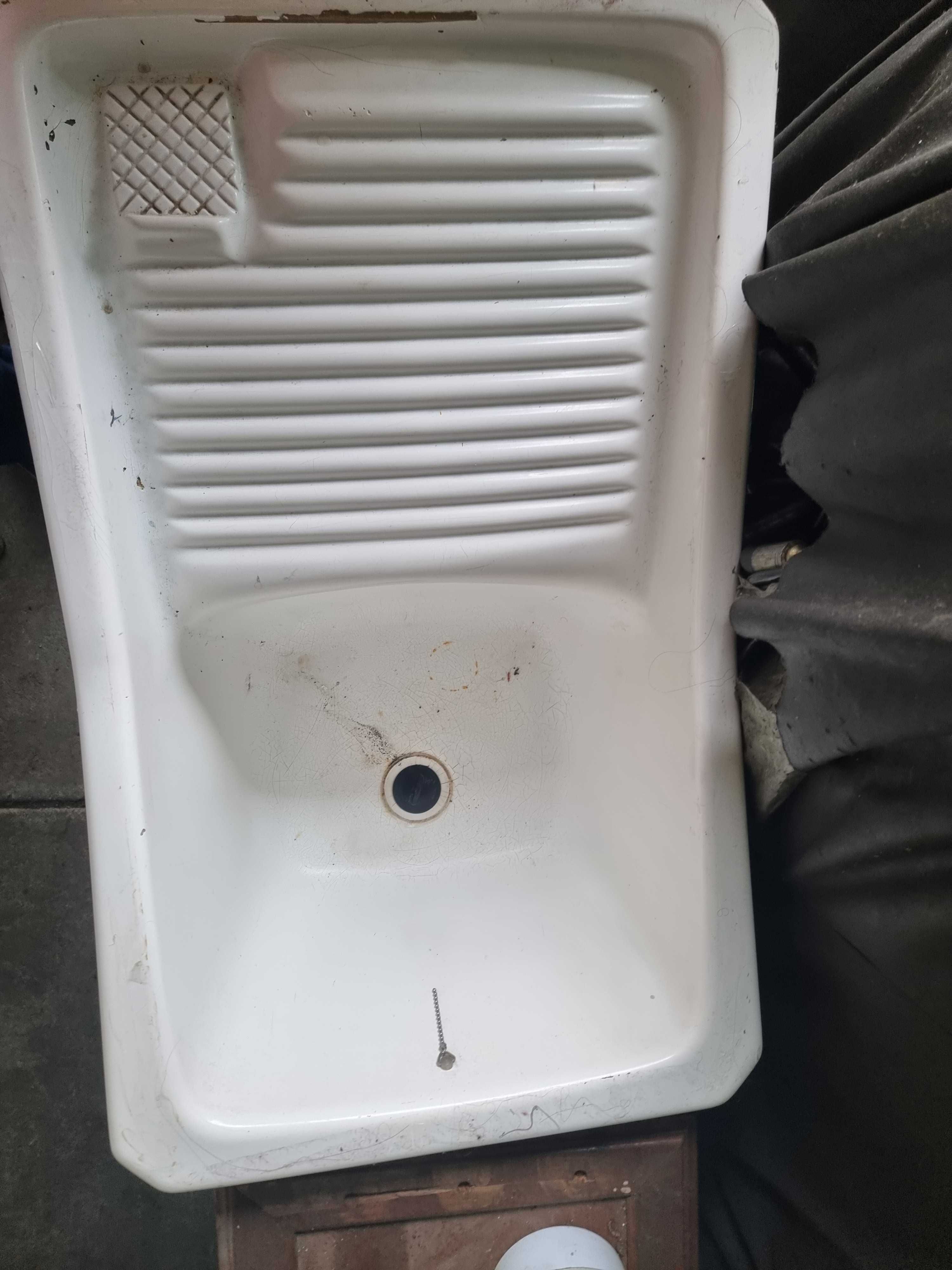 Vendo Tanque (Pia) INTERFIBRAS