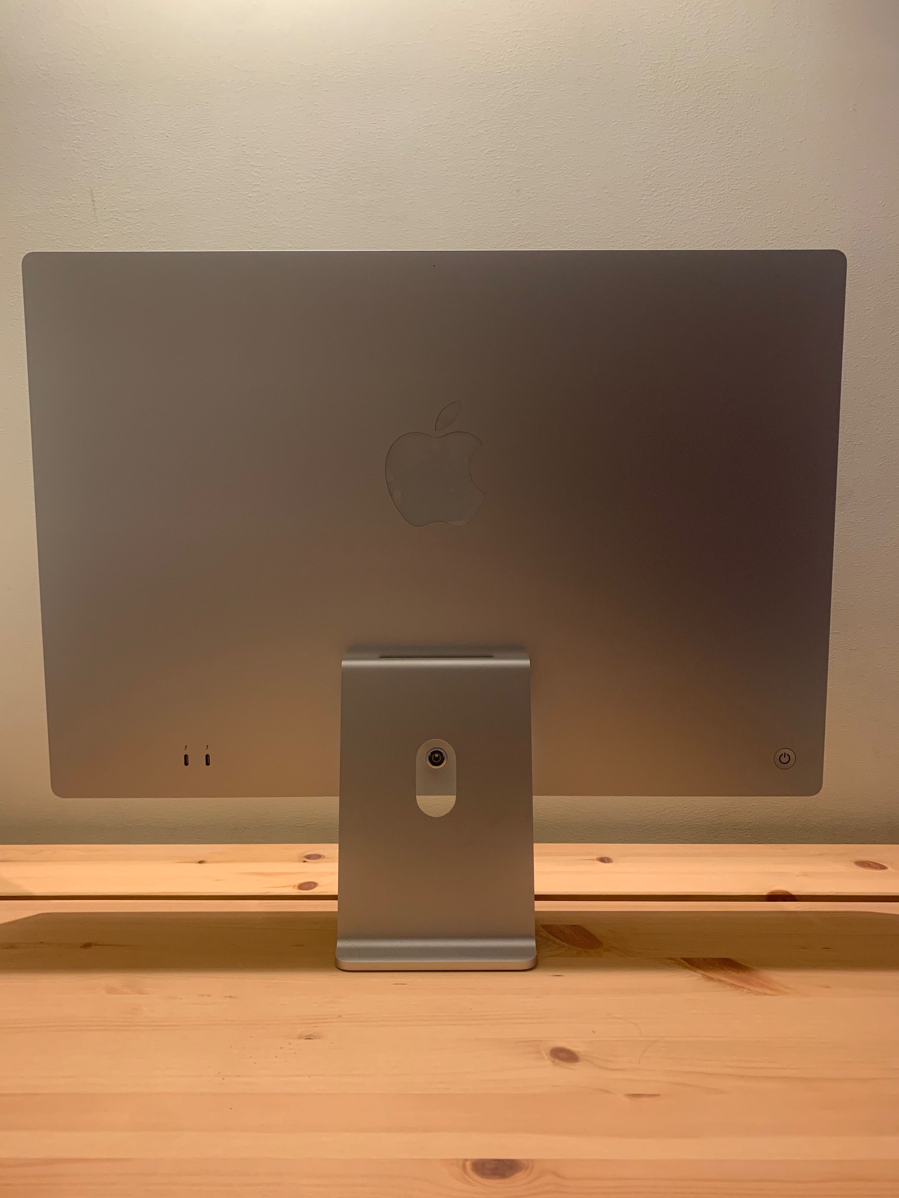 iMac 24″ M1 2021 – 16 GB RAM – com caixa original