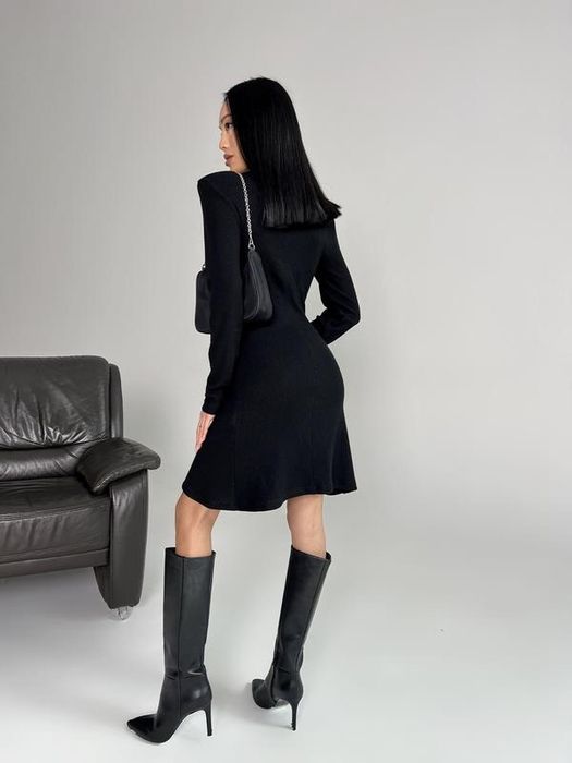 Жіноче плаття, трикотаж