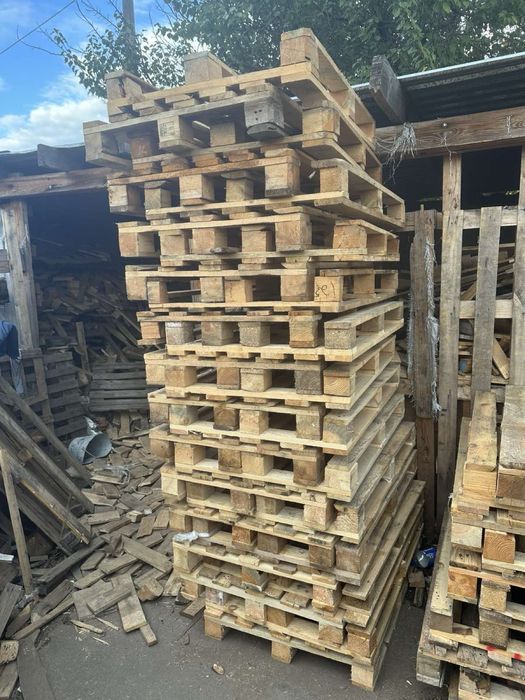 Купуємо піддони палети поддоны