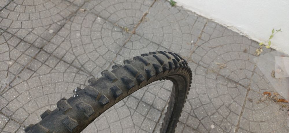 Pnepneu btt vee ruber 26x2.1
