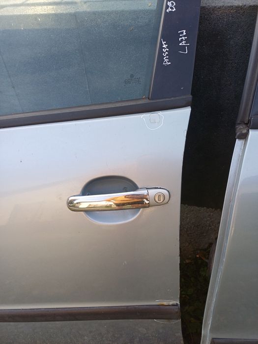 Drzwi VW Passat b5 FL 2002r sedan LA7W srebrny