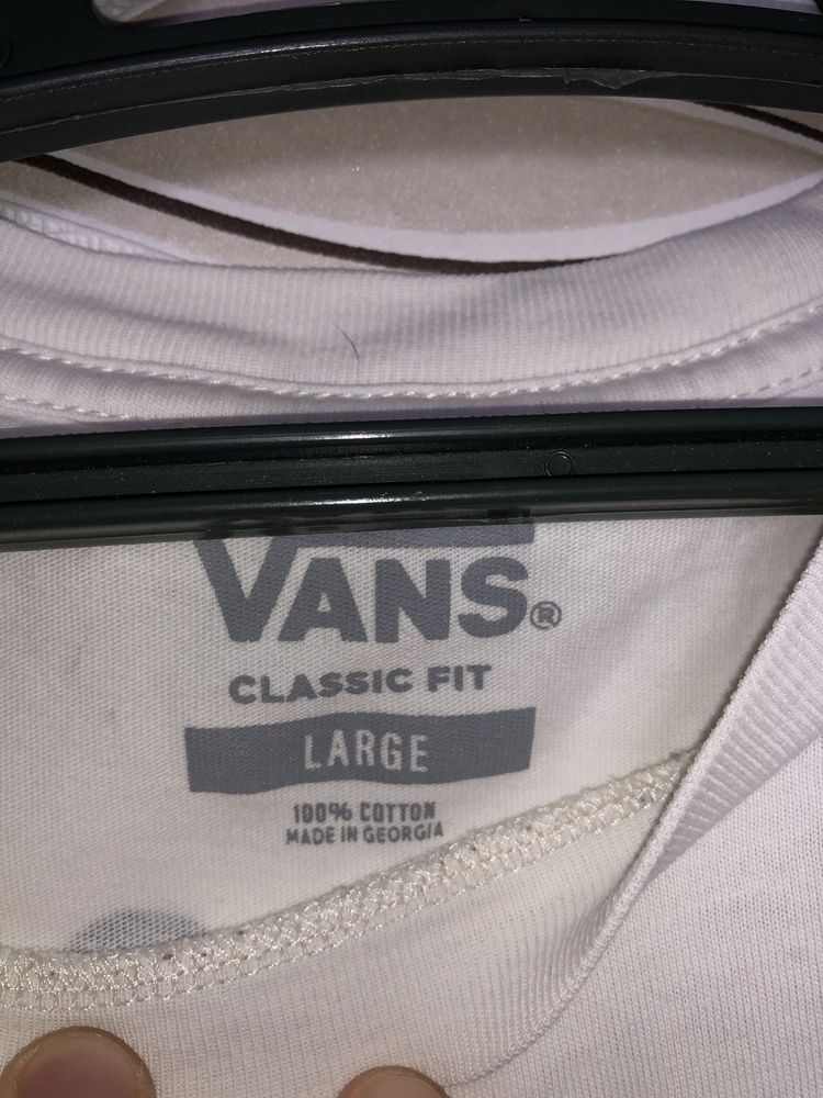 Футболка vans