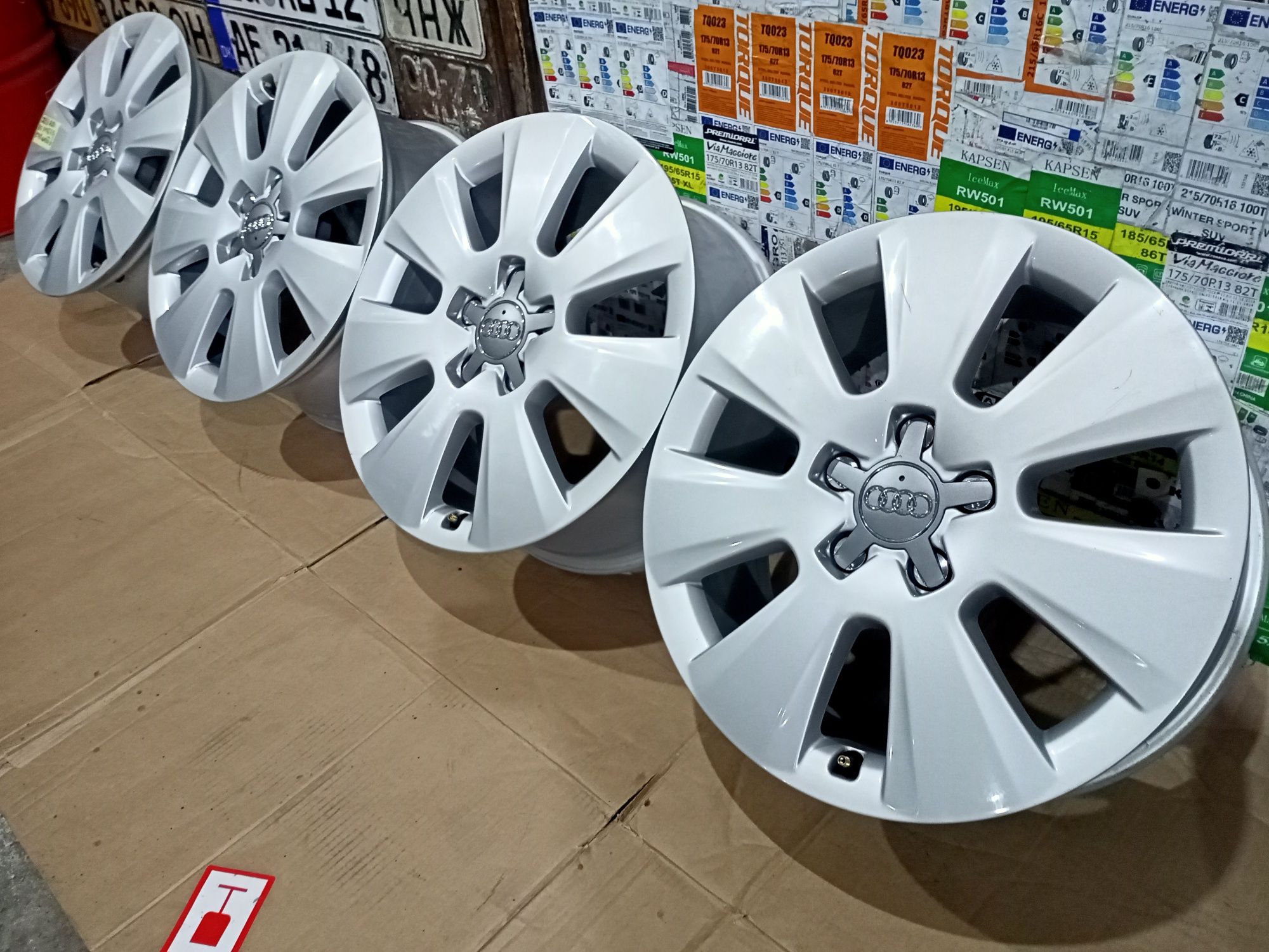 Литі оригінал диски ауді r17 5/112 7,5j et45 audi шкода Фольксваген