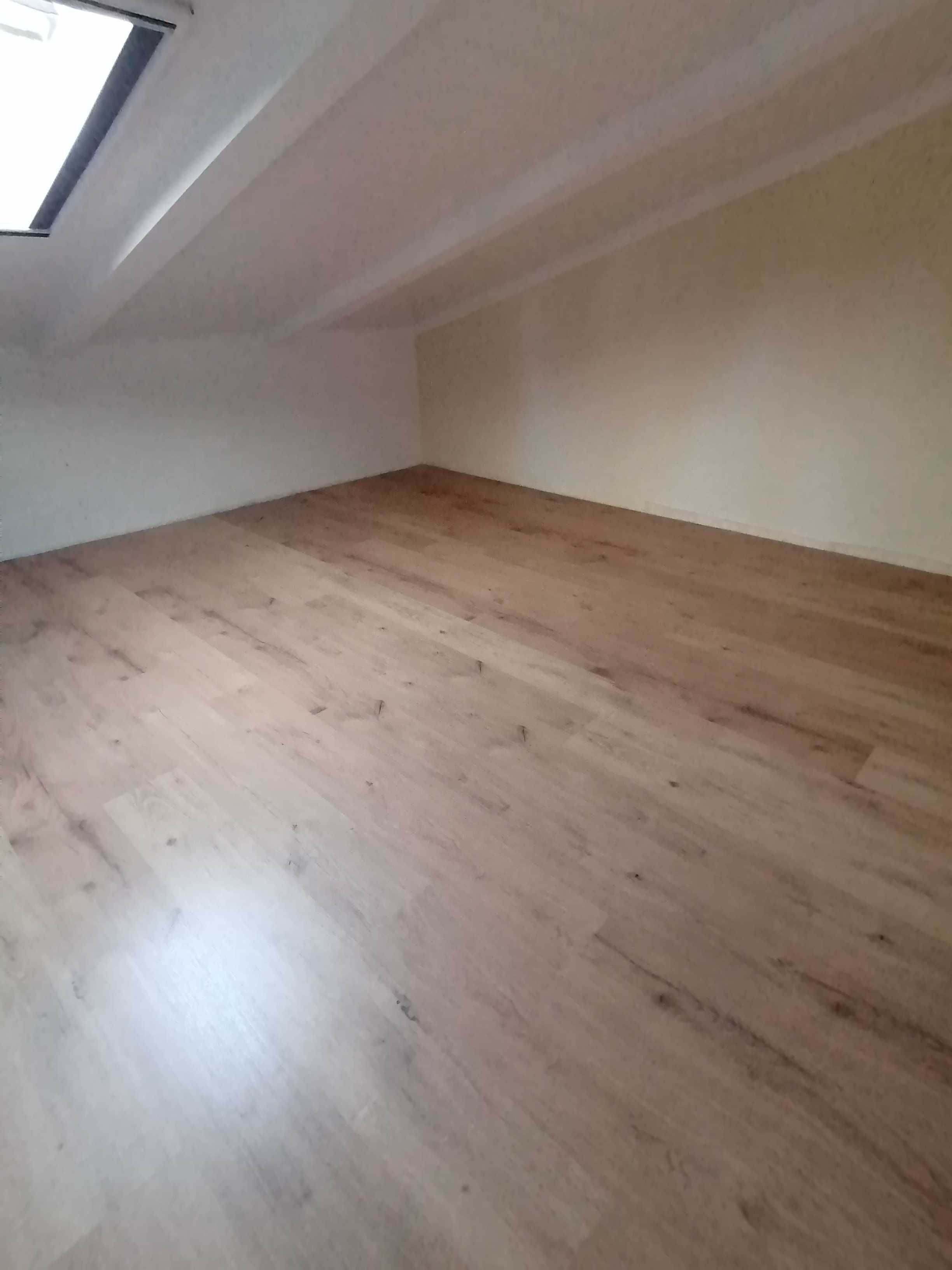 Chão Flutuante + Espuma isolamento PVC novos, nas embalagens