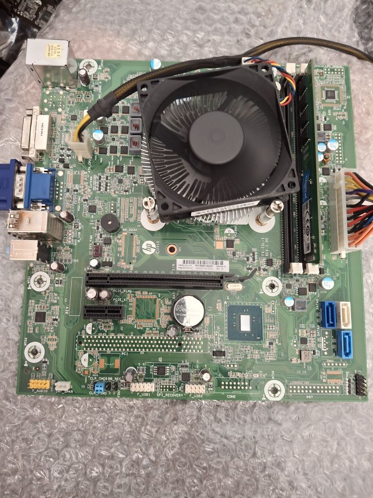 Материнські плати s1151 v1 gigabyte, hp