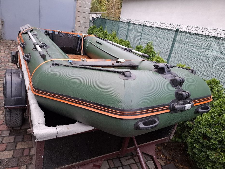 Лодка колибри км 330