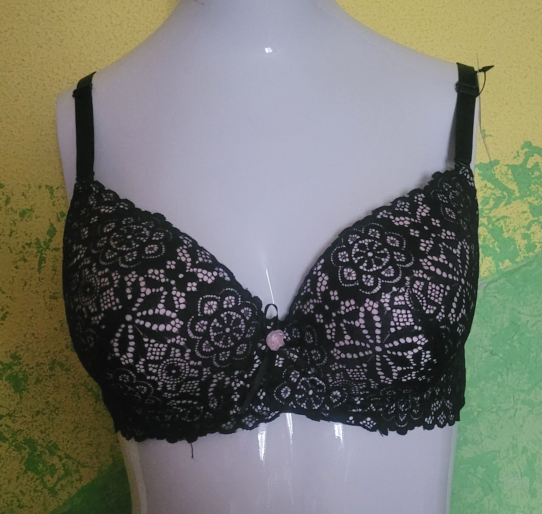 Biustonosz typu Push up rozmiar 85C