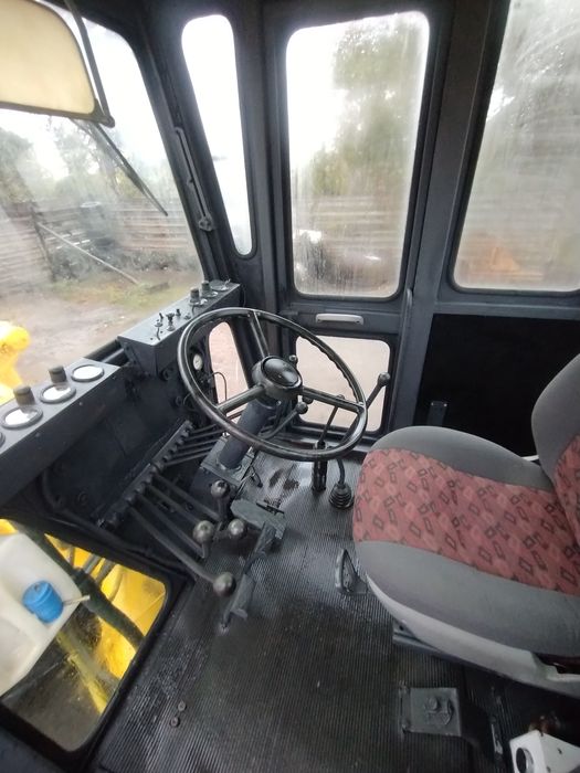 Продам автогрейдер Дз 122