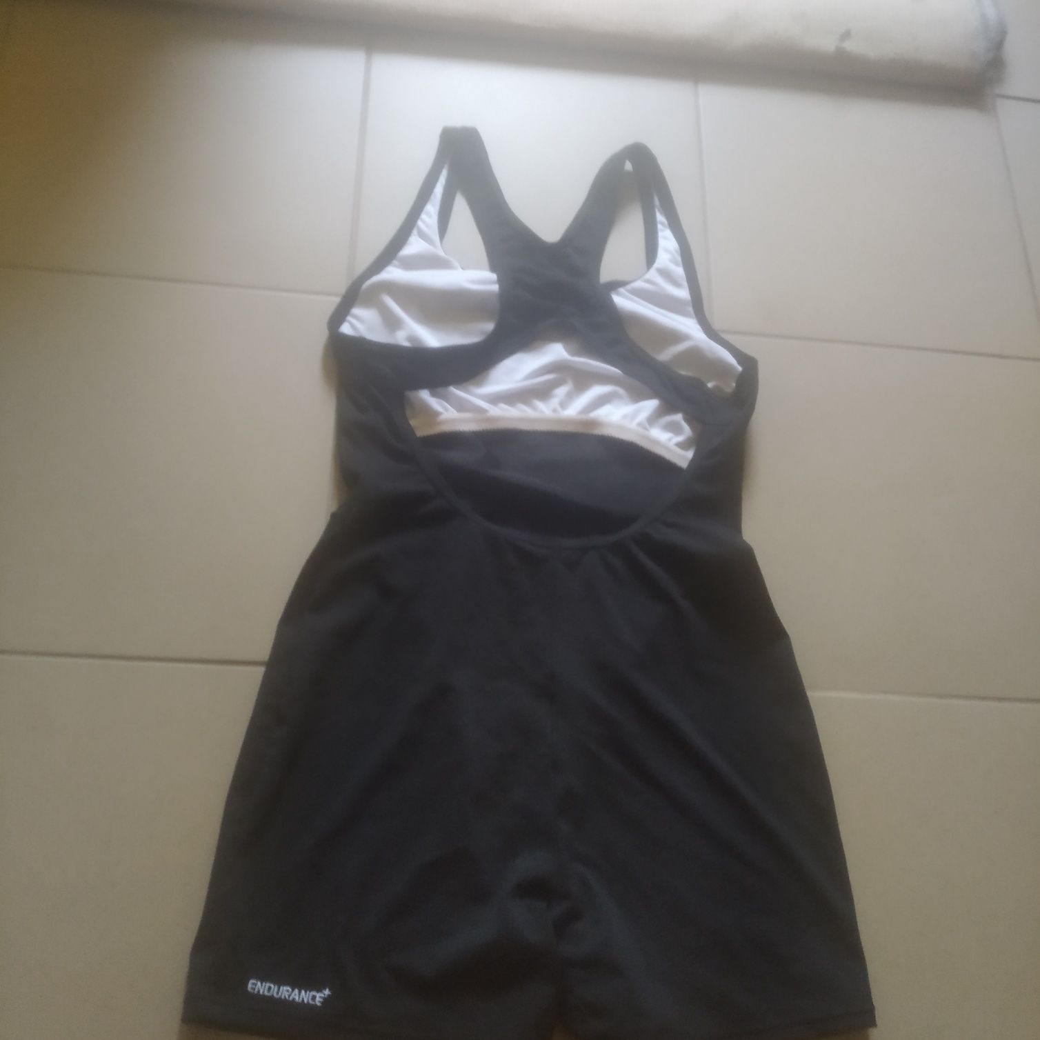 Strój kąpielowy z nogawkami Speedo rozmiar L/XL