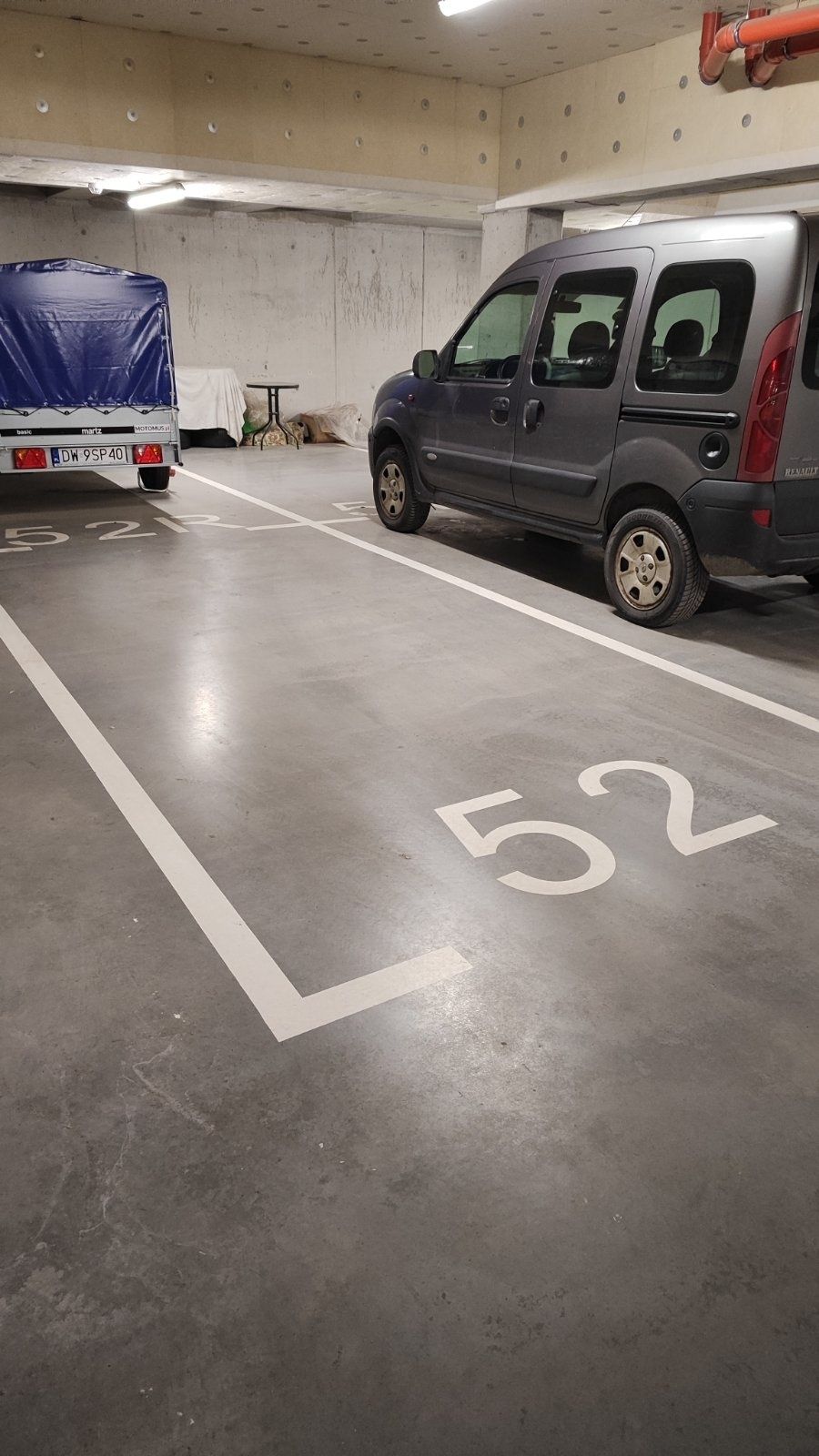 Miejsce postojowe w garażu podziemnym na Jagodnie, parking