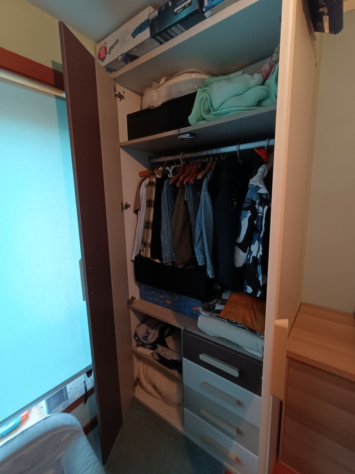 Quarto (berço) completo de, bebé a jovem