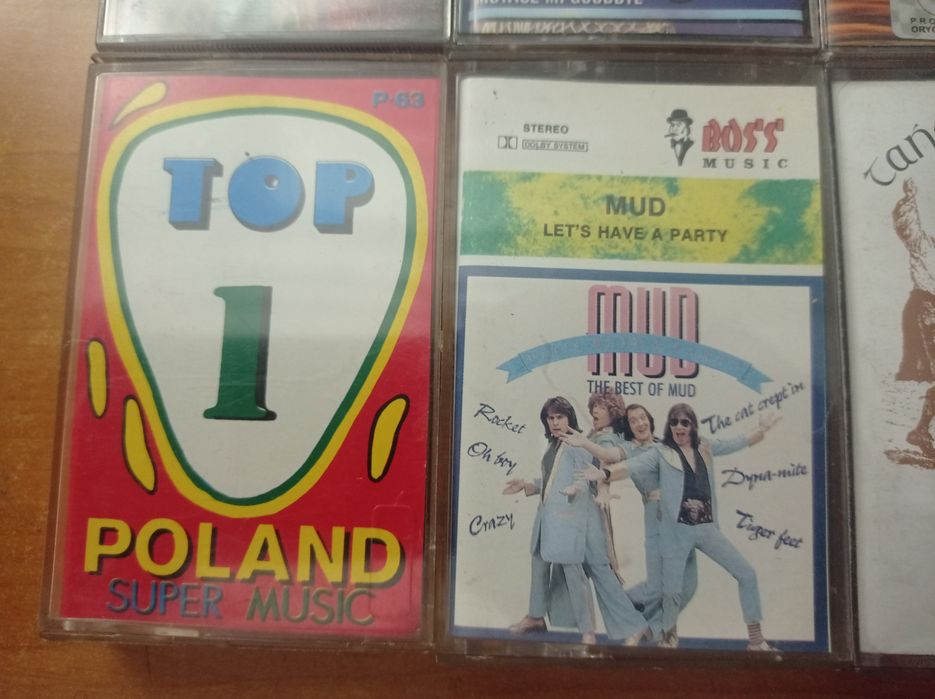 10 Zestaw 9 kaset magnetofonowych