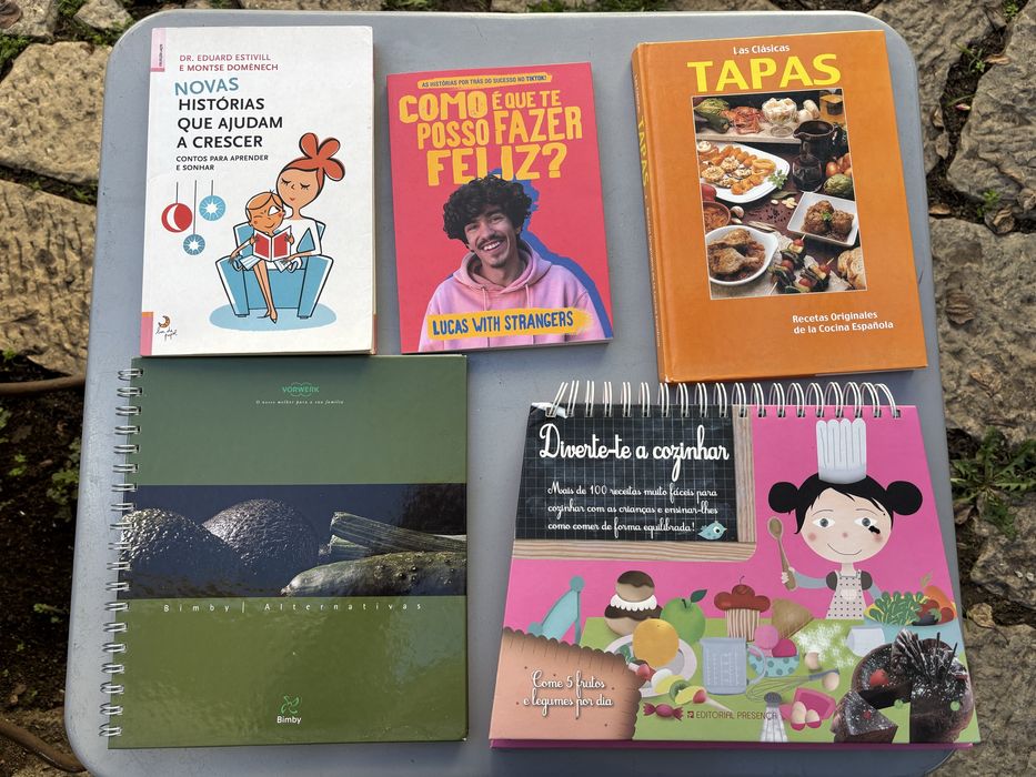 Vendo livros diversos - cada 3€ , tudo 50€