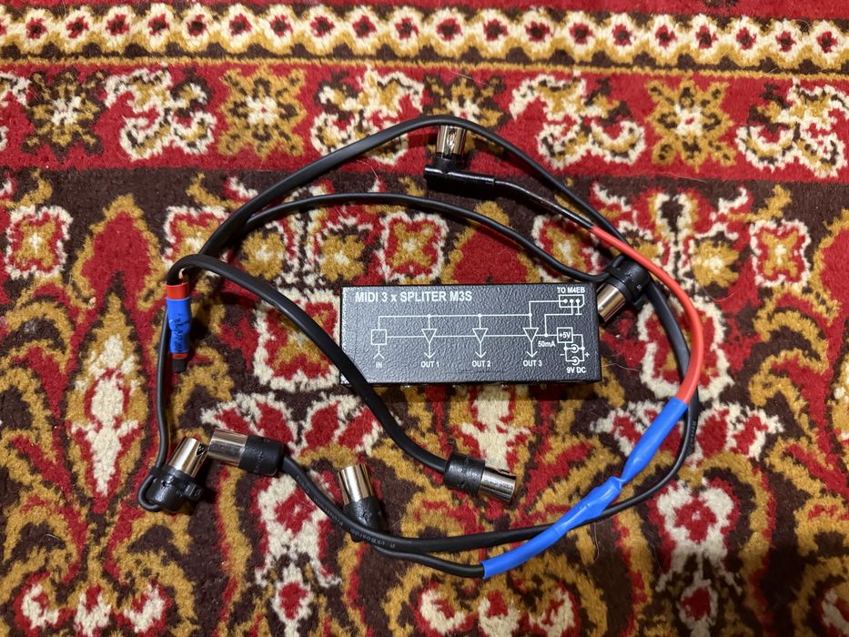 Glab G lab M3s midi splitter pedalboard rozdzielacz midi plus 3 kable