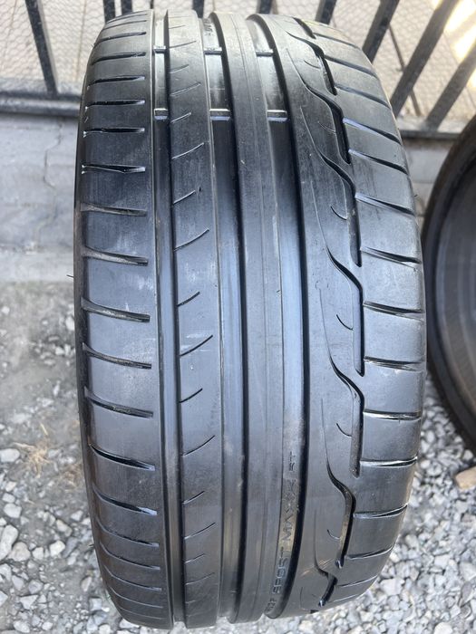 *Opona Dunlop 235/40/19 pojedynka