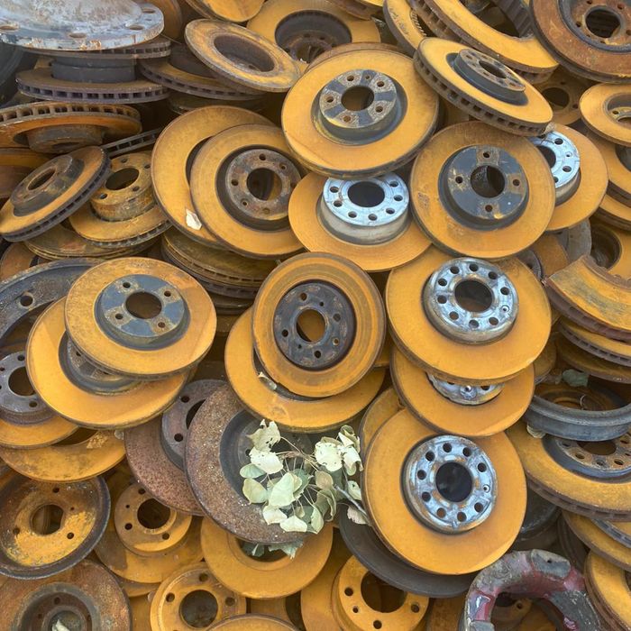 Recolho e compro todo tipo de sucatas