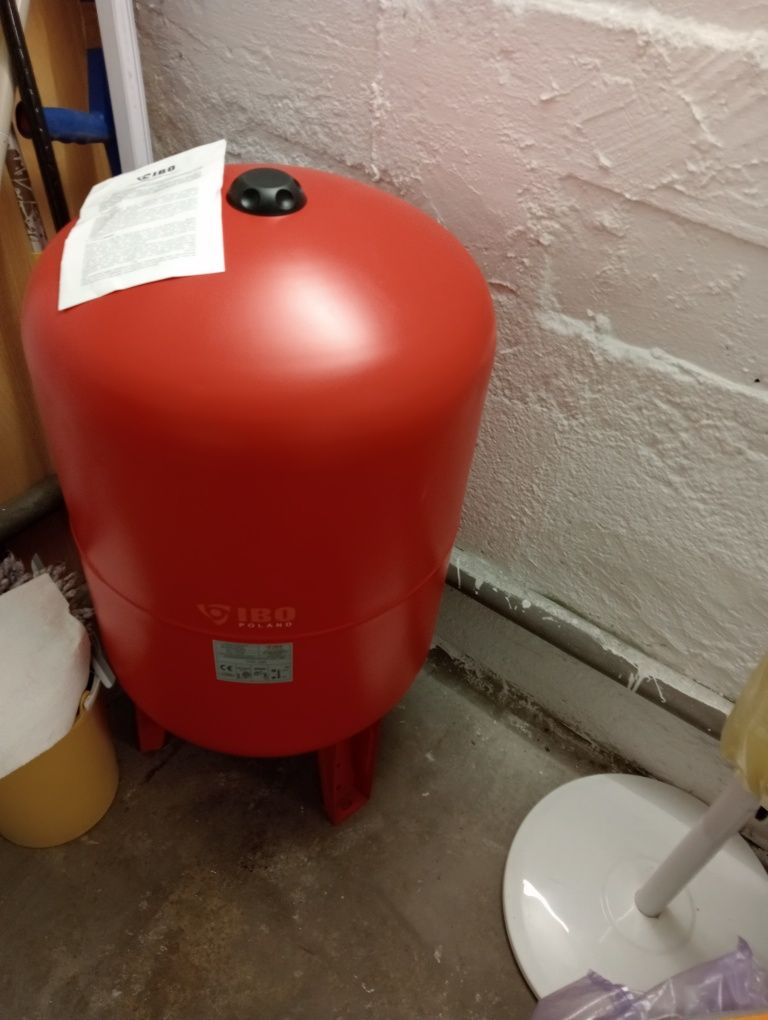 Naczynie przepon. 100l c.o. nowe