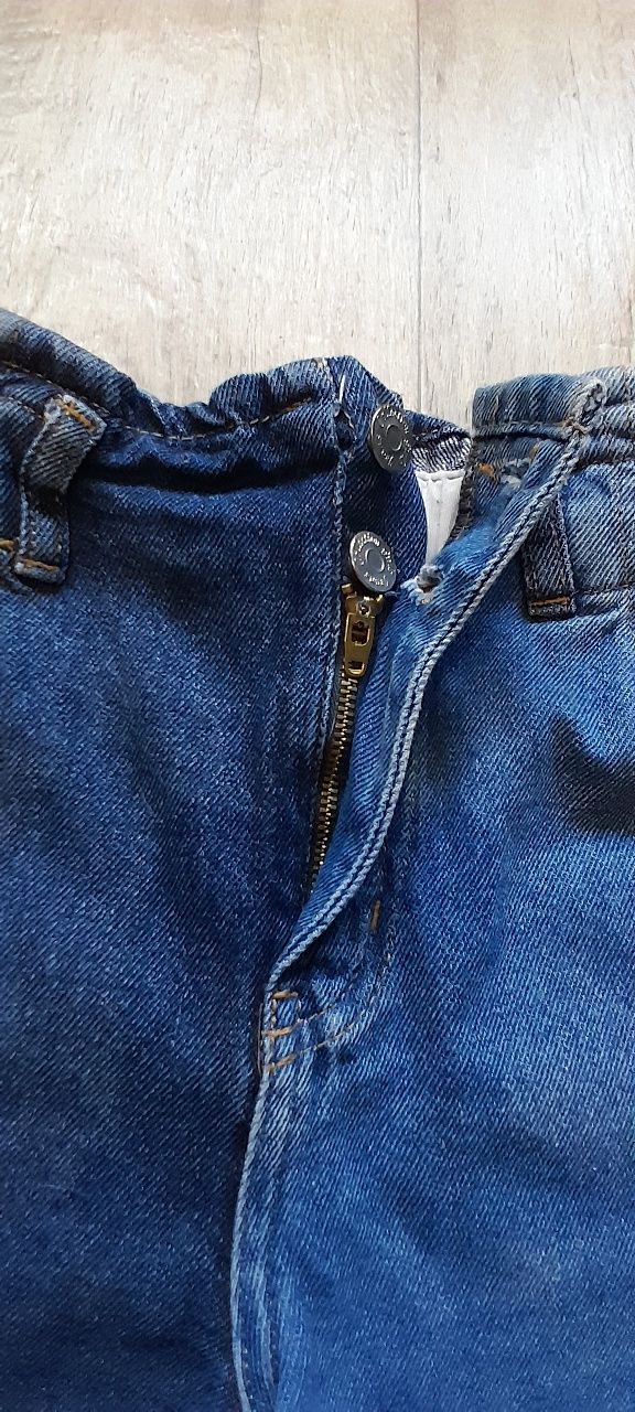 Джинсовые двухцветные шорты,джинсовый комбинезон,джинсы