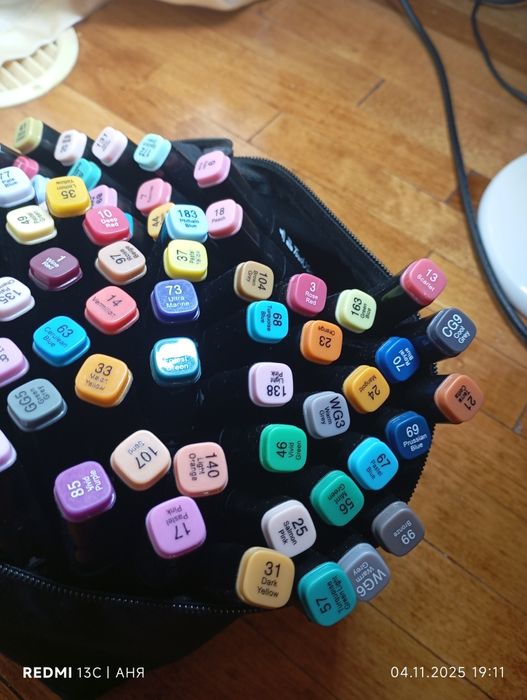 Маркери Touch  майже нові