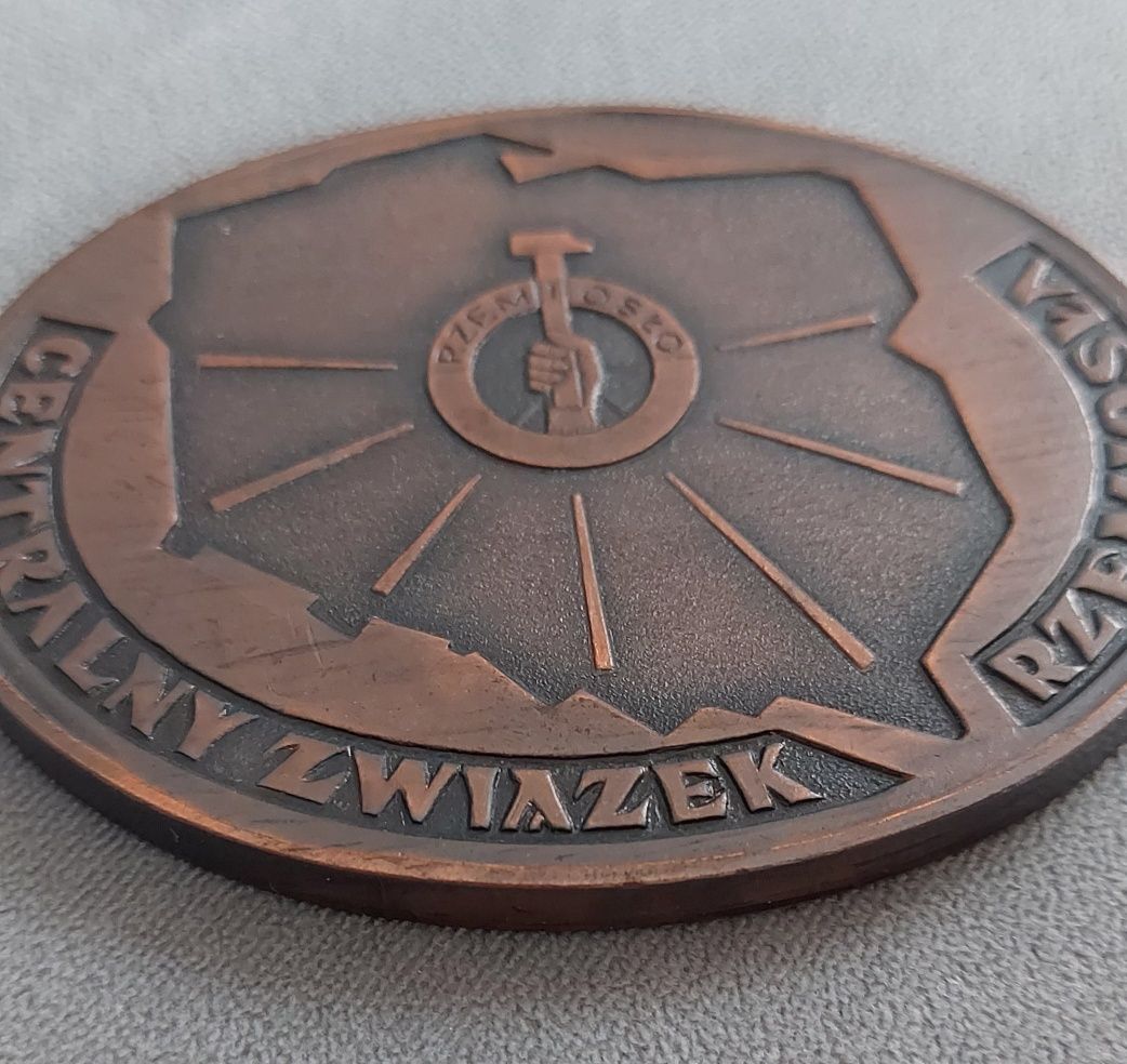 Medal Za Zasługi dla Rzemiosła Polskiego