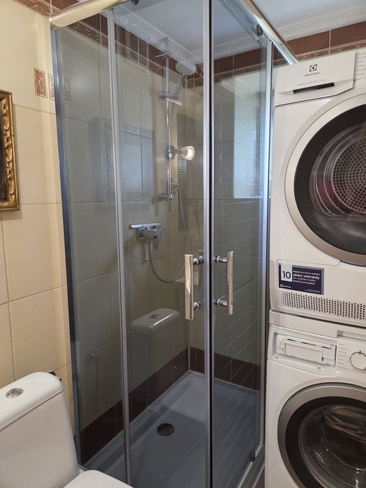 Prysznic z brodzikiem 70x100