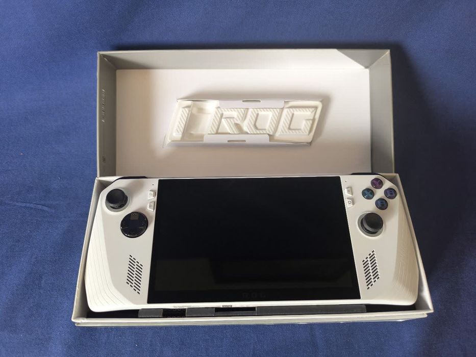 Asus Rog Ally AMD Ryzen Z1 512 GB