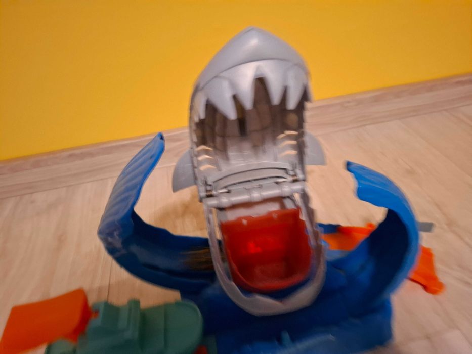 Hot Wheels Roborekin