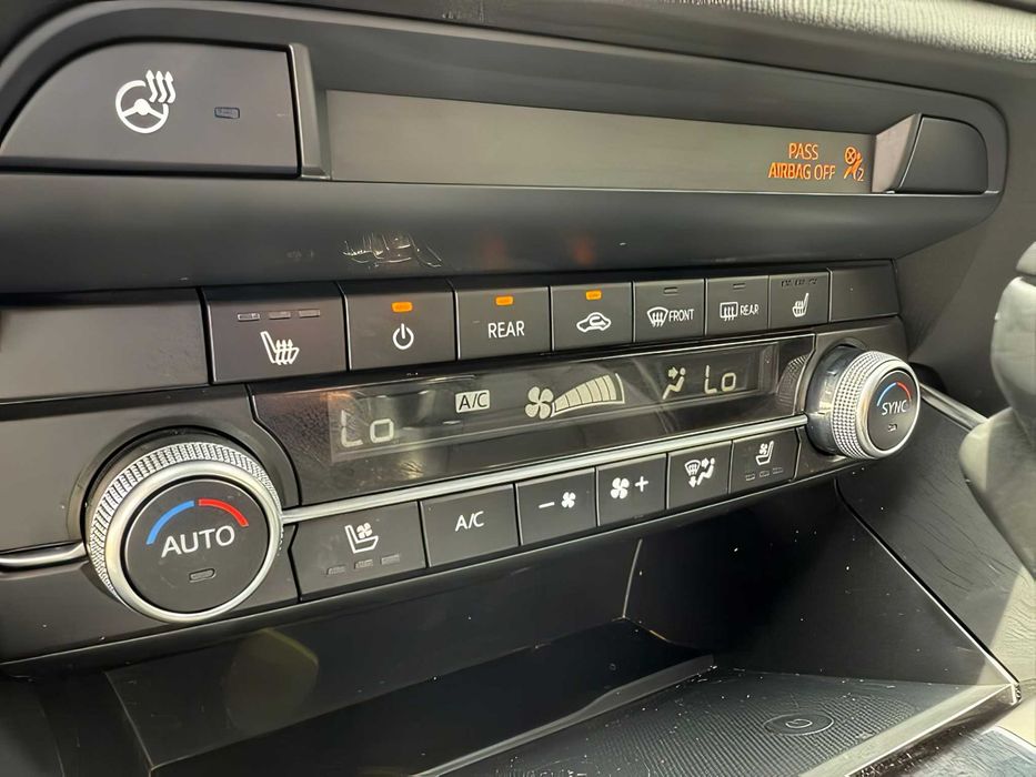Mazda CX-9      2021