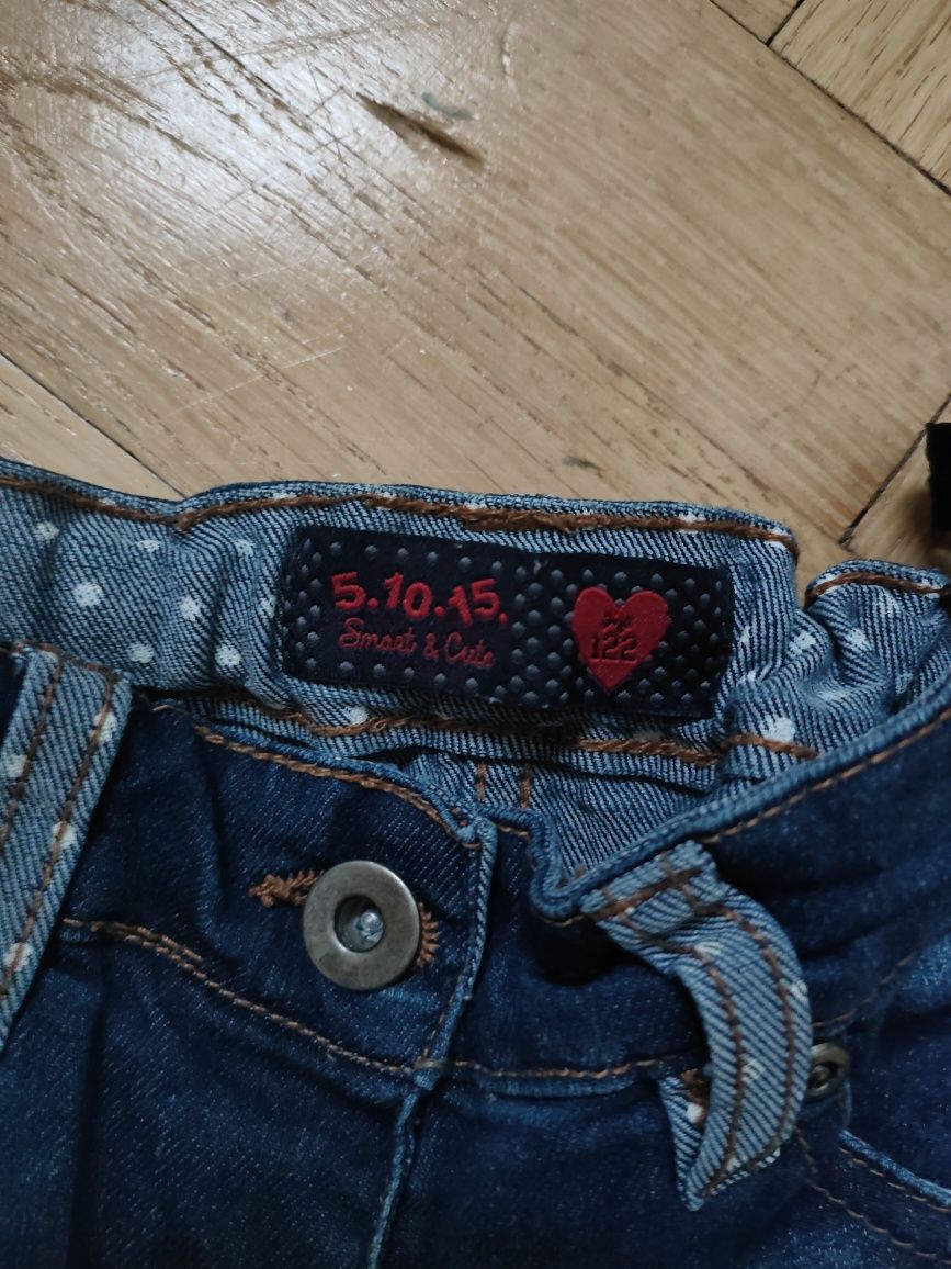 Piękne spodnie 5.10.15 jeans r.122