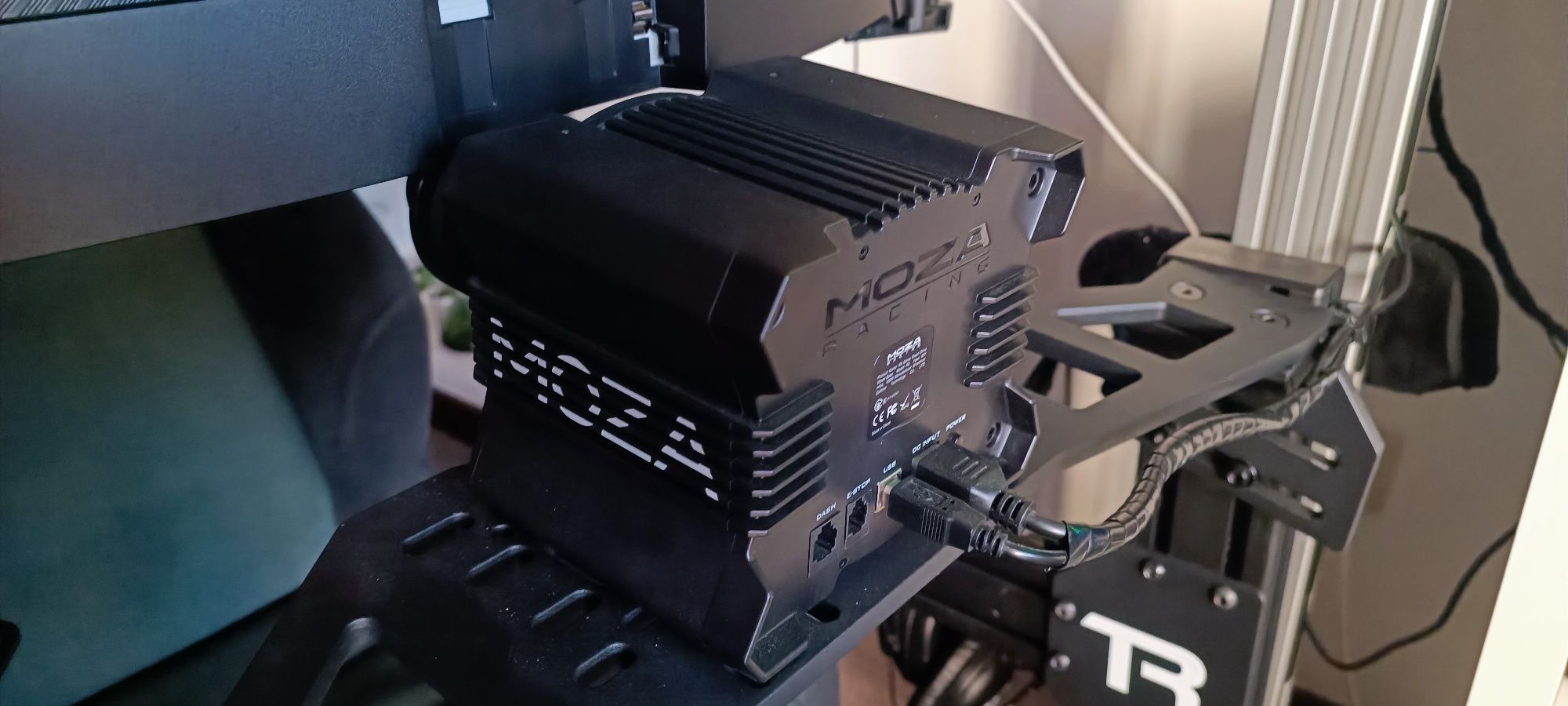 Base DD moza r9 v2 + volante ks
