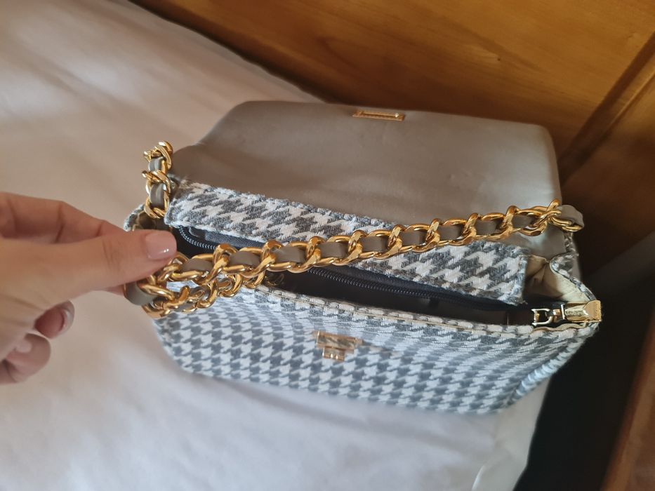 Vendo Malas novas