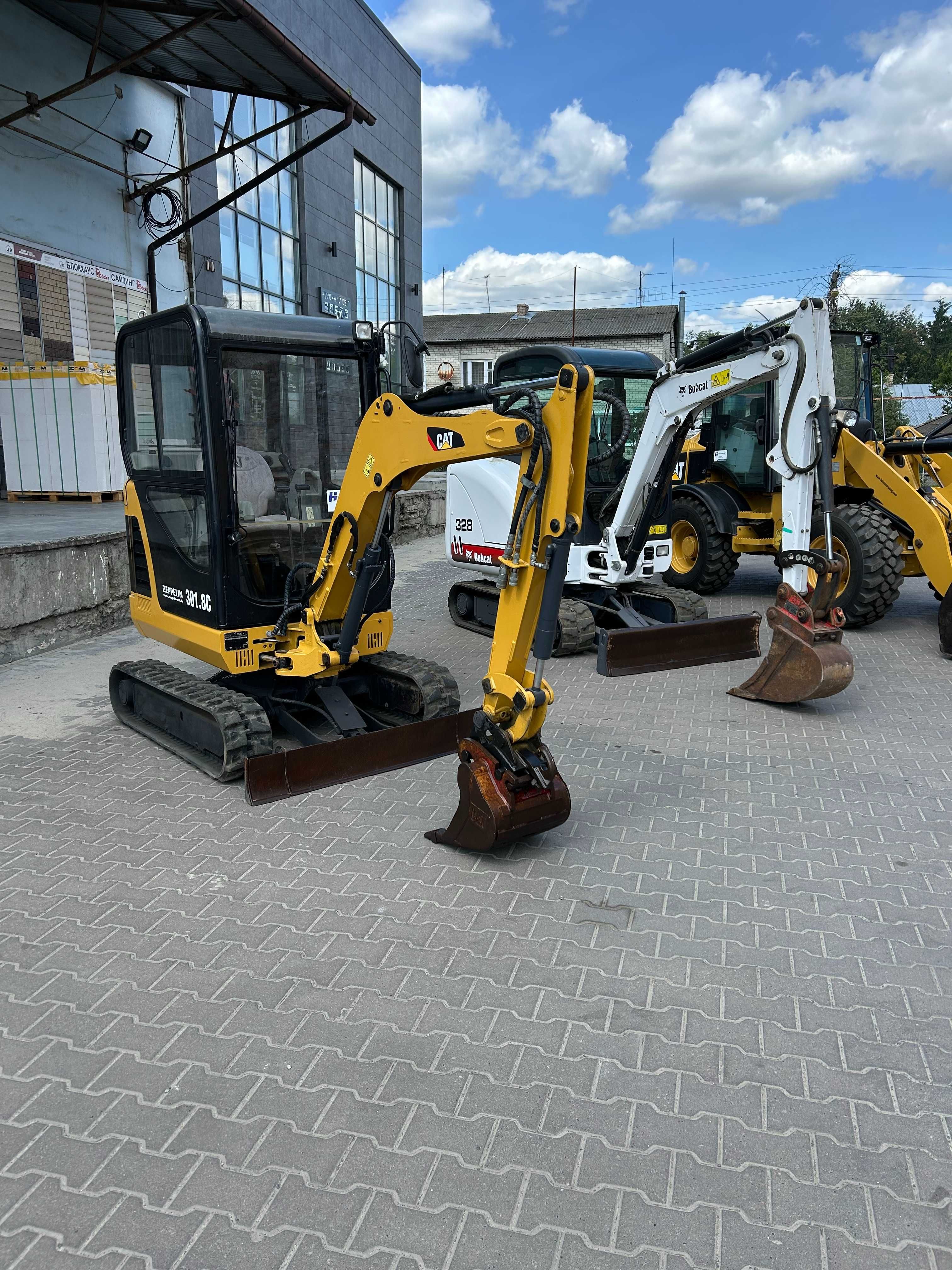 Міні-екскаватор Caterpillar 301.8 2011 в Костопілі