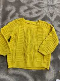 Теплий жовтий светр