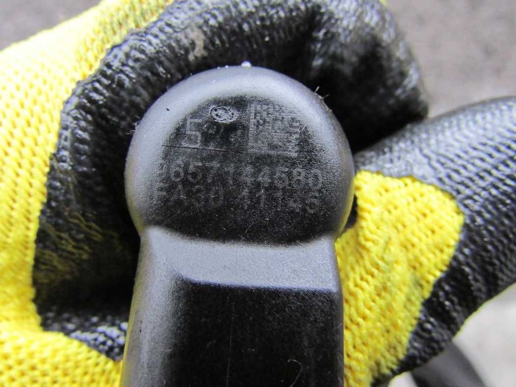 Wtryskiwacz wtryskiwacze volvo v50 s40 c30 2.0 d 136km