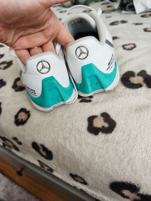 Buty do biegania Puma AMG Petronas Formel 1 Drift cat rozm 36