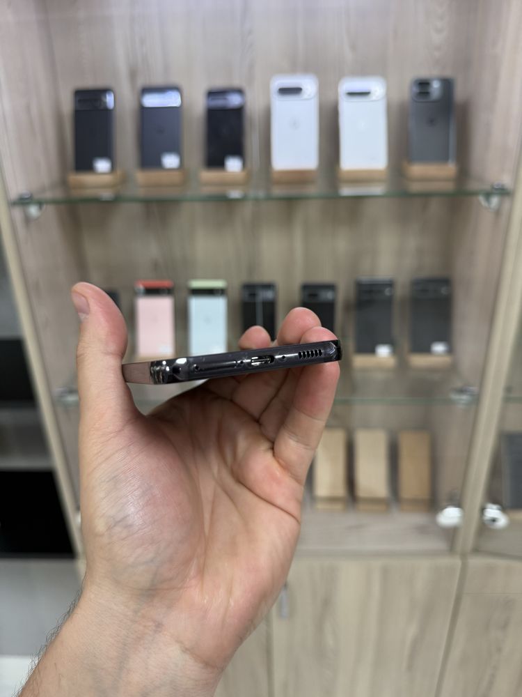 Samsung Galaxy S23 128gb Як Новий! В плівках! Оплата частинами!