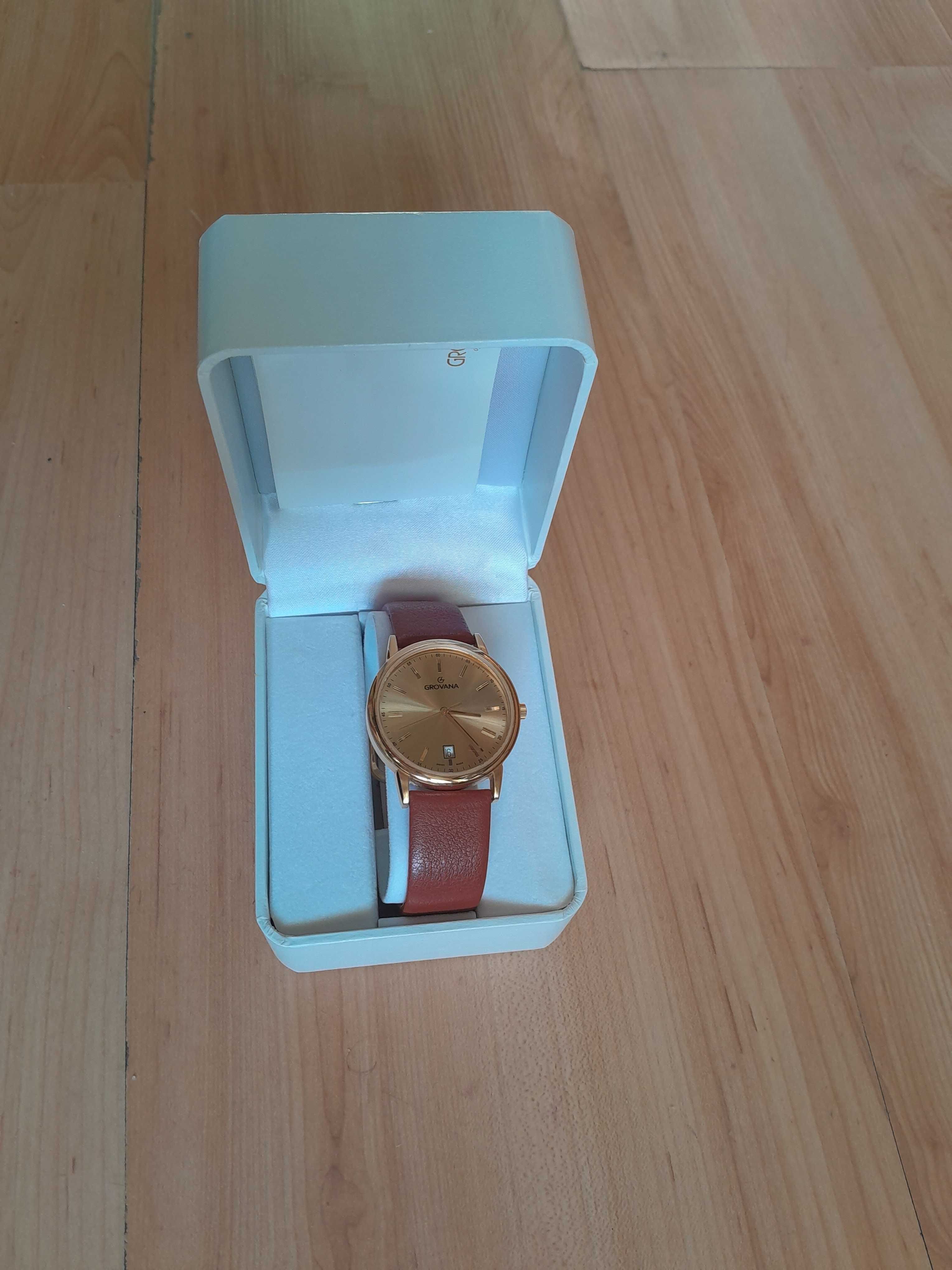 Piekny szwajcarski zegarek Grovana
