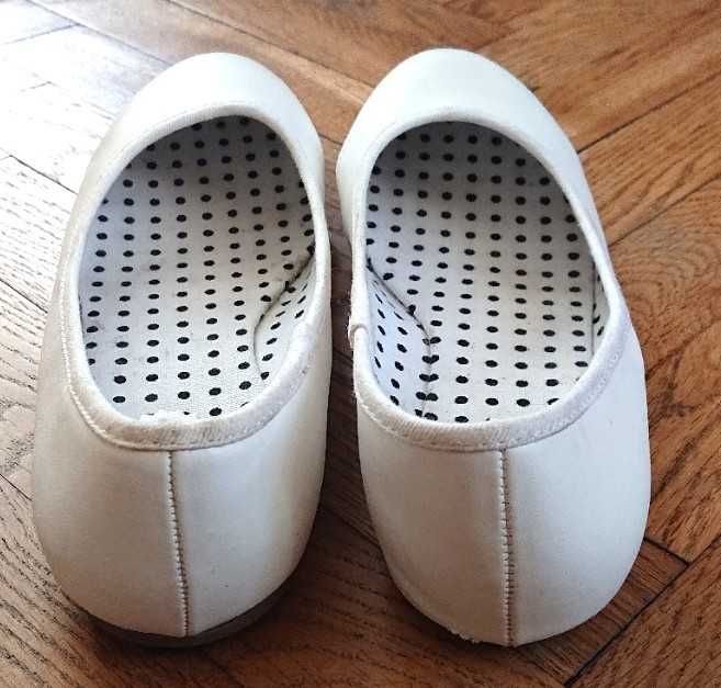 Buty balerinki białe GRACELAND rozmiar 38