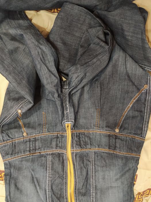 Женский джинсовый брючный комбинезон. Новый