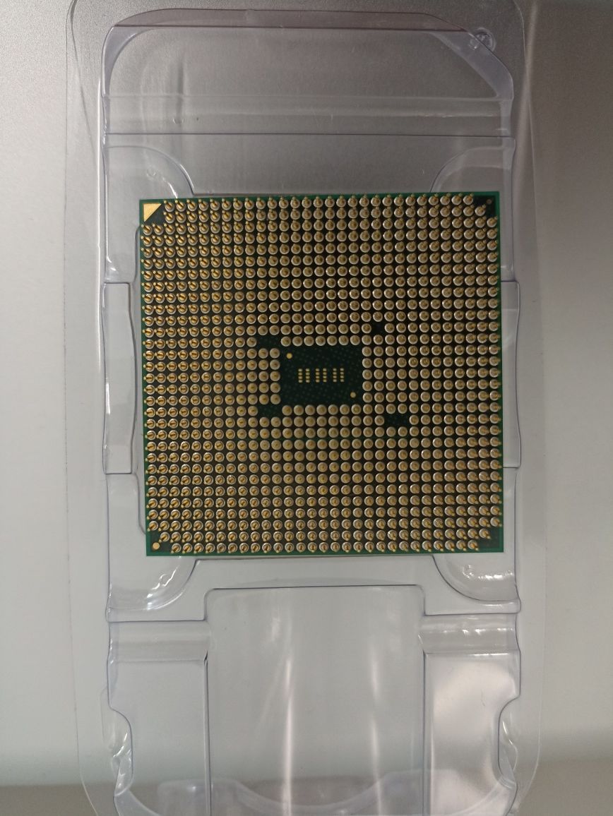 AMD Athlon X4 855 FM2+ 65W 4 потоки 4 ядра 3.5/4Ghz