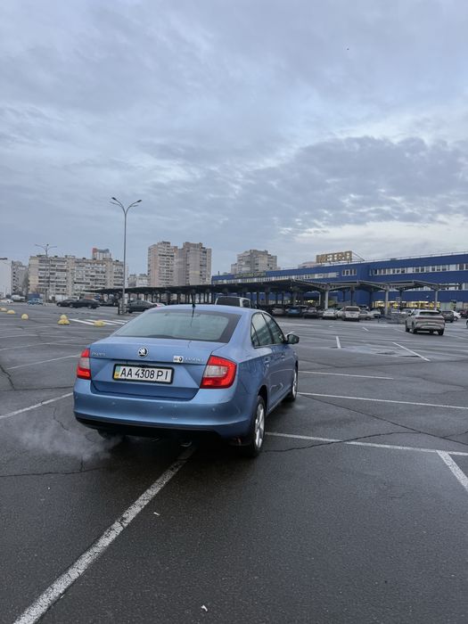 Шкода рапид автомат один хозяин с салона