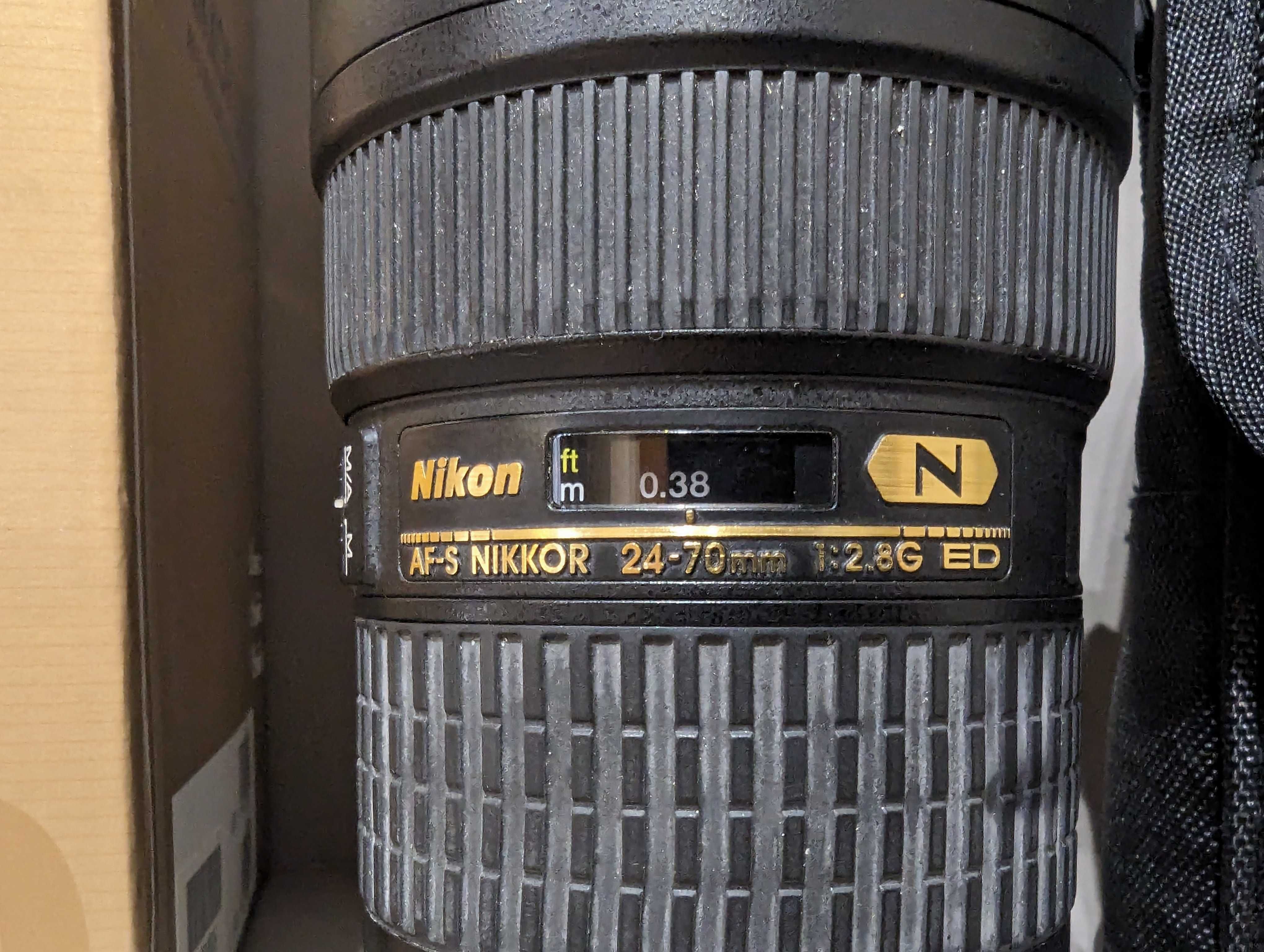 Obiektyw Nikon Nikkor 24-70 mm f/2.8 E AF-S ED