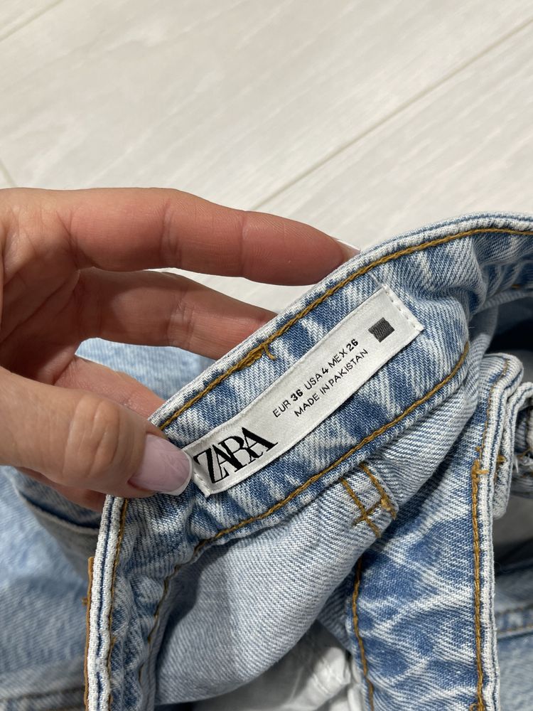 Джинси zara mom