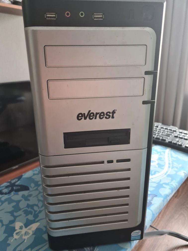 Компютер Everest на 775 intel ПК