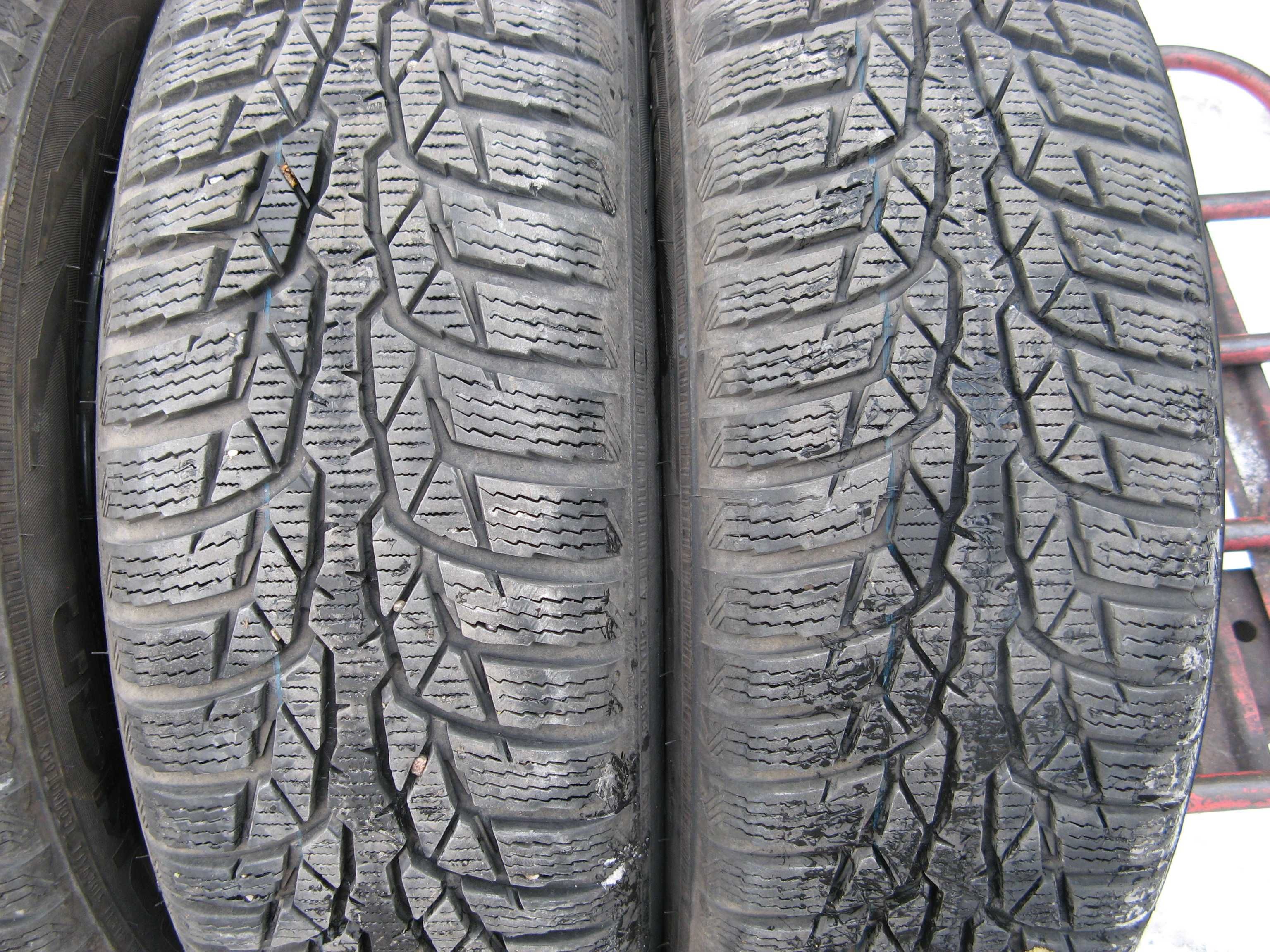 FELGI, Koła 15" 5x100,185/65R15 Nokian,TPMS Kołpaki TOYOTA Yaris XP210