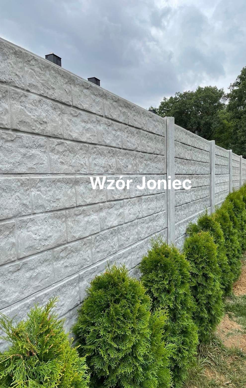 Wiata , hala , garaż z płyt betonowych ogrodzenia betonowe