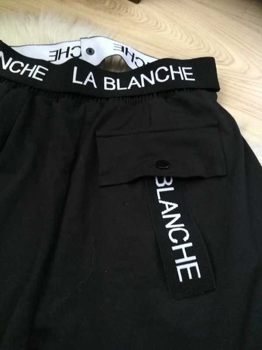 Spodnie dresowe kieszenie taśma